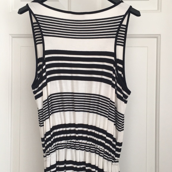 Olive & Oak Women’s Dress S Stripes Black White Sleeveless Long Cinched waist - Picture 8 of 9